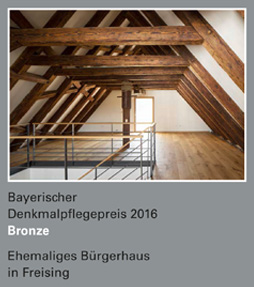 Ehemaliges Bürgerhaus in Freising Ehemaliges Bürgerhaus in Freising