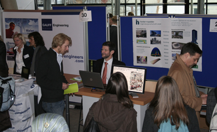 Viele Kontakte wurden gekn�pft