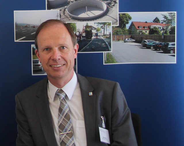 Diplom-Ingenieur Ralf Schelzke 