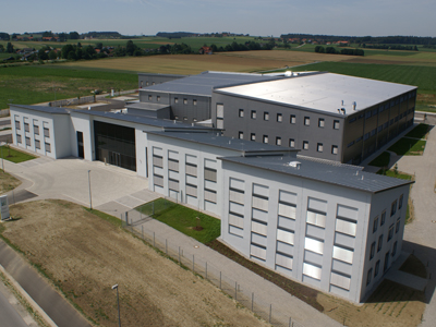 Verwaltungs- und Produktionsgeb�ude